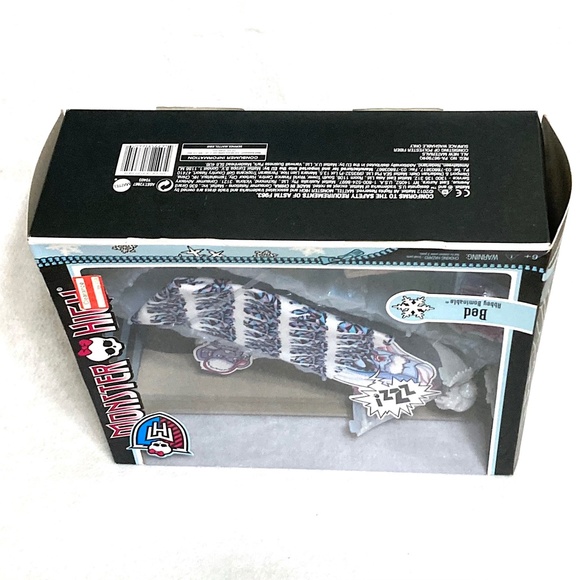Monster High Abbey Bominable Bed Playset 2012 Mattel New - Picture 5 of 5